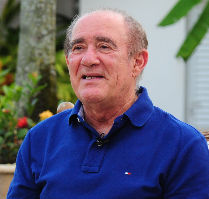 Renato Aragão se emociona ao assistir filme de Mussum: <i>- Muito feliz com a alegria que ele deu para todos</i>