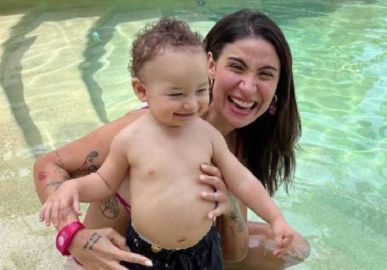 Confira os cliques mais fofos dos filhos dos famosos de roupa de banho!