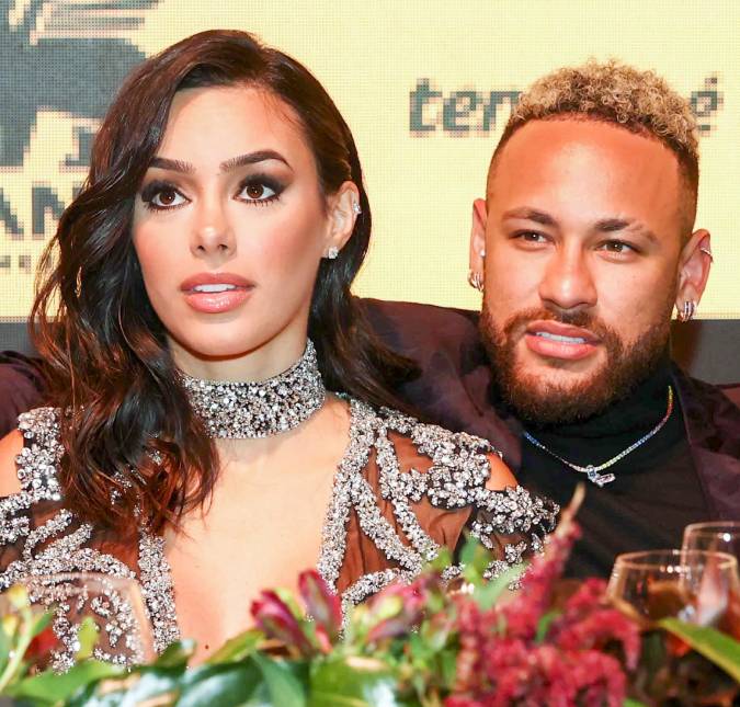 Neymar Jr. se pronuncia após casa de Bruna Biancardi ser invadida: <I>Dia triste</i>