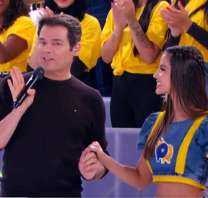 O apresentador falou sobre a convivência que tinha com a assistente de palco que faleceu após uma cirurgia de lipoaspiração