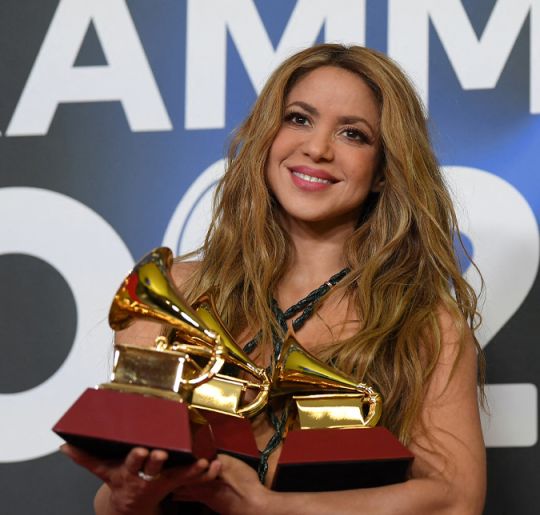Shakira, Britney Spears, Avril Lavigne... Confira por onde andam 12 cantoras que fizeram sucesso nos anos 2000!