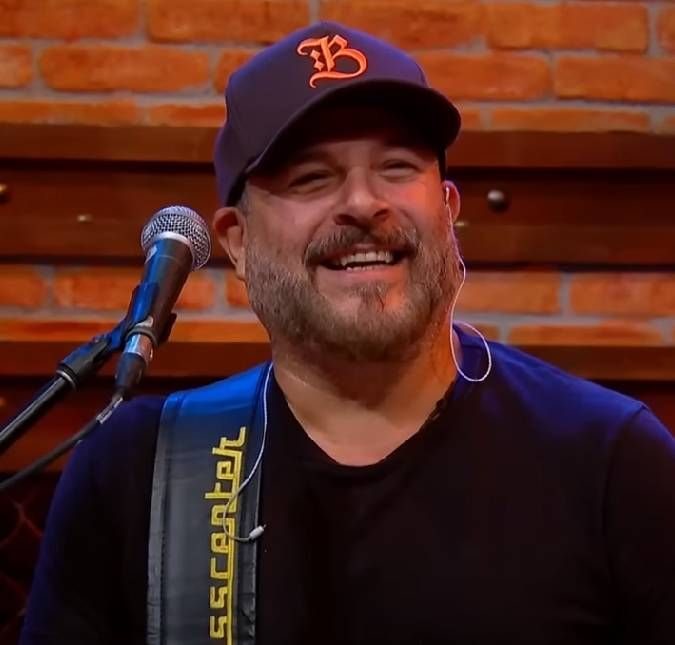 Baixista está internado há dois meses após ser baleado na cabeça