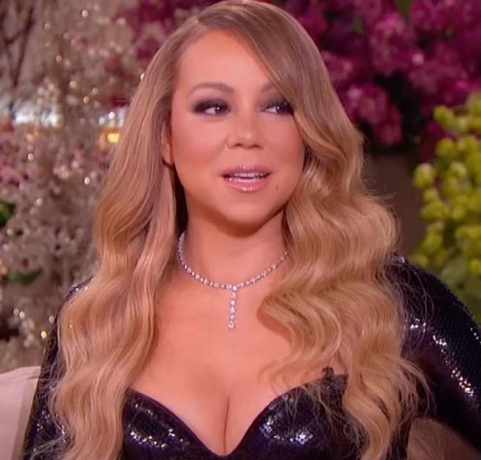Mariah Carey admite que não dirige um carro há sete anos: -<I>Não tenho licença de motorista, porque deixei expirar</I>