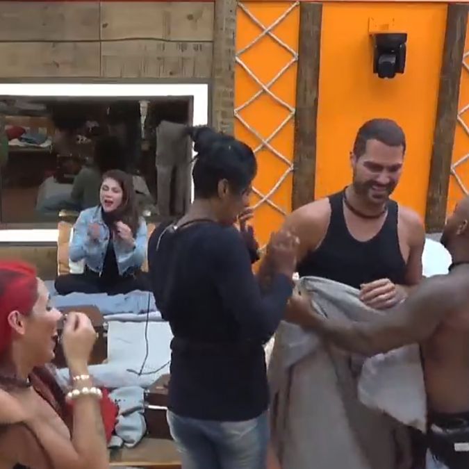 Peões especulam namoro entre Nadja Pessoa e Shayan. Saiba tudo que rolou em <i>A Fazenda 15</i>