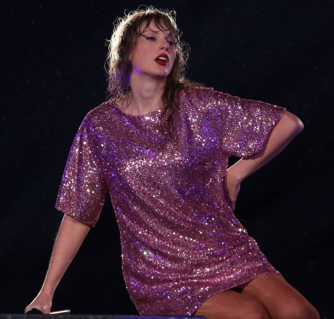 Após <i>shows</i> no Brasil, Taylor Swift desembarca em Kansas City para encontrar Travis Kelce