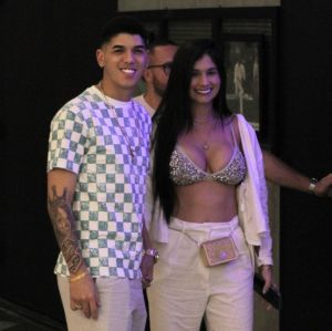 Ingra Soares compartilha nova foto do filho caçula com Zé Vaqueiro: <i>Acho que ele está sorrindo</i>