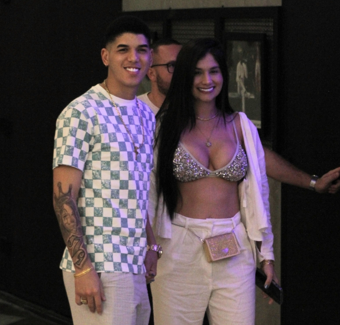 Ingra Soares compartilha nova foto do filho caçula com Zé Vaqueiro: <i>Acho que ele está sorrindo</i>