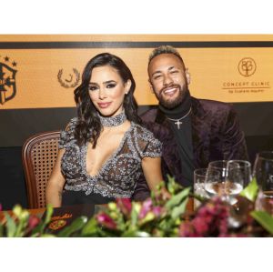 Bruna Biancardi e Neymar Jr. celebram dois meses de Mavie: <I>Nosso pacotinho</I>