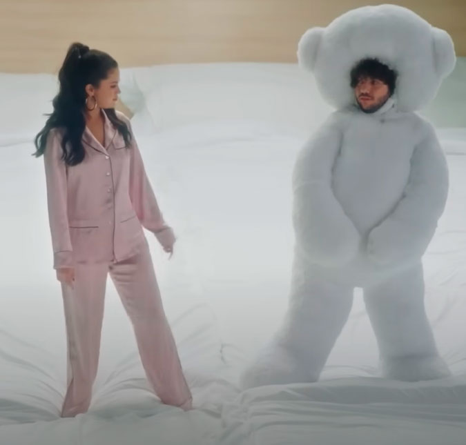Selena Gomez e Benny Blanco estão noivos, diz jornal