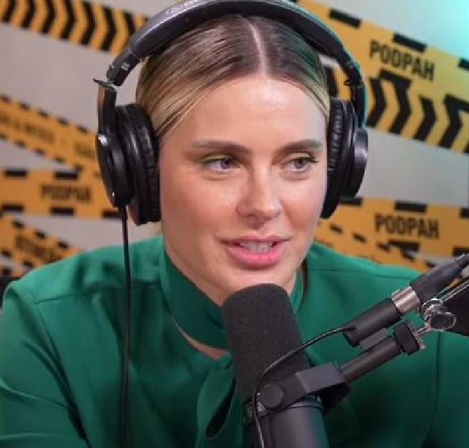 Conseguiria? Carolina Dieckmann revela que filho de 24 anos de idade não tem redes sociais Atriz brincou com a decisão do jovem: É um buda