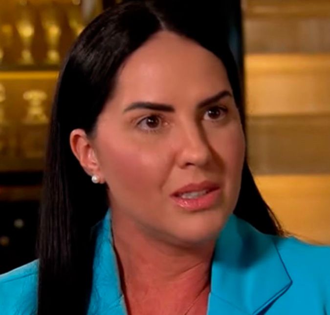 Graciele Lacerda abre mais um processo contra nora de Zezé Di Camargo, diz jornal De acordo com o jornal Extra, a noiva do sertanejo pede uma indenização de Amabylle Eiroa por danos morais