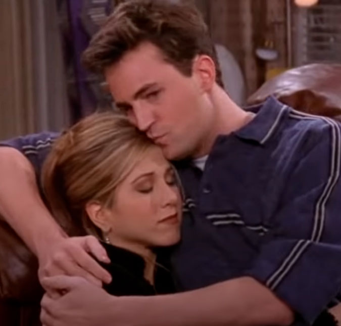 Jennifer Aniston revela que trocou mensagens com Matthew Perry no dia em que o ator morreu: <i>- Ele estava saudável</i>