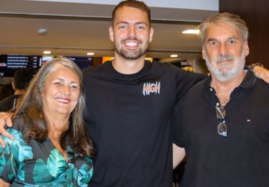 Matheus Costa revela como seus pais lidam com a fama após sucesso nas redes sociais