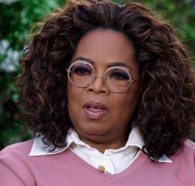 Após meses de especulação, Oprah Winfrey admite que recorreu a remédios para emagrecer: Cansada de sentir vergonha e ser ridicularizada A apresentadora abriu o coração sobre a nova aparência
