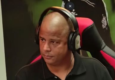 Mulher que aparece em vídeo do sequestro com Marcelinho Carioca tem foto de 2022 com o ex-atleta