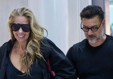 Adriane Galisteu ganha homenagem do marido após a final de <i>A Fazenda 15</i>: <i>Deu um show a parte com seu profissionalismo</i>