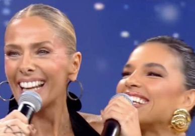 Adriane Galisteu tira Mariana Rios no amigo secreto da <i>Família Record</i> e presente surpreende