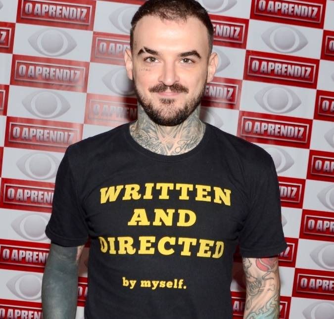 Após analisar corpo de PC Siqueira, médica aponta causas da morte do influenciador, diz jornal O youtuber foi encontrado morto em seu apartamento no dia 27 de dezembro de 2023