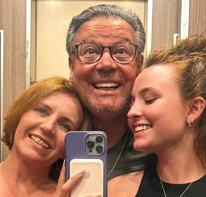 Sem compradores, pais de Larissa Manoela decidem alugar mansão por 25 mil reais