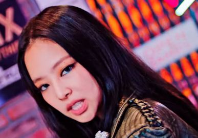 Jennie, do <i>BLACKPINK</i>, revela sonho de lançar álbum solo em 2024