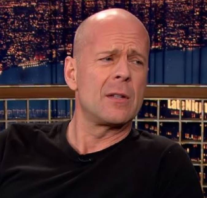 Scout Willis, filha de Bruce Willis, compartilha clique fofo ao lado do pai Ator trava luta contra a demência, diagnosticada em 2022