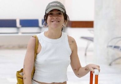Valentina Bandeira agradece apoio dos fãs após ser demitida do BBB: <i>O amor cura</i>