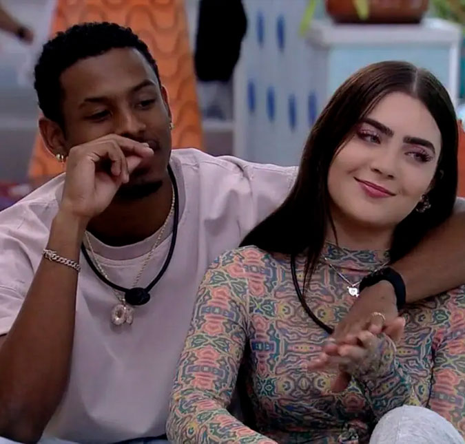 Em Fernando de Noronha, Paulo André compartilha registro com Jade Picon e <i>web</i> vai à loucura