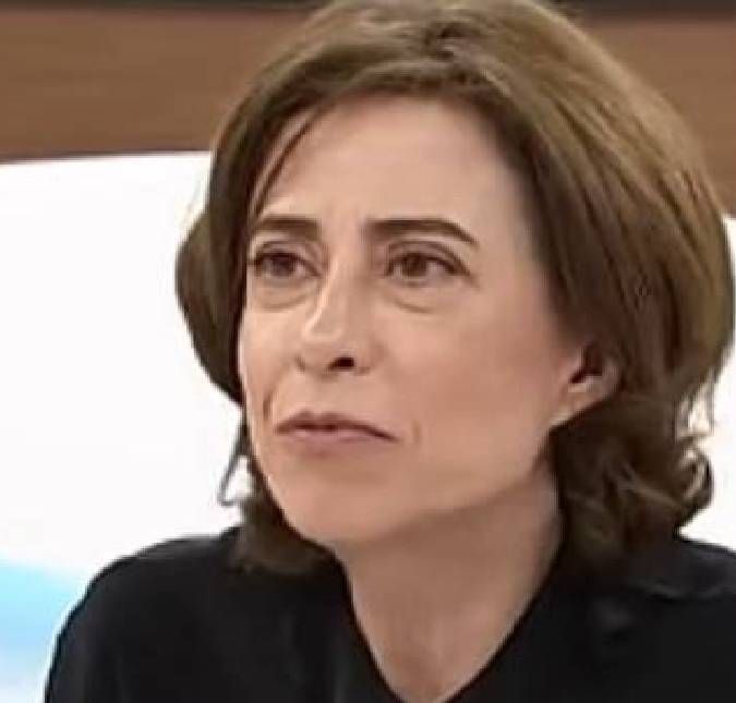 Fernanda Torres comenta sobre falas polêmicas em entrevista ao Roda Vida, da TV Cultura Atriz ainda relembrou sua carreira