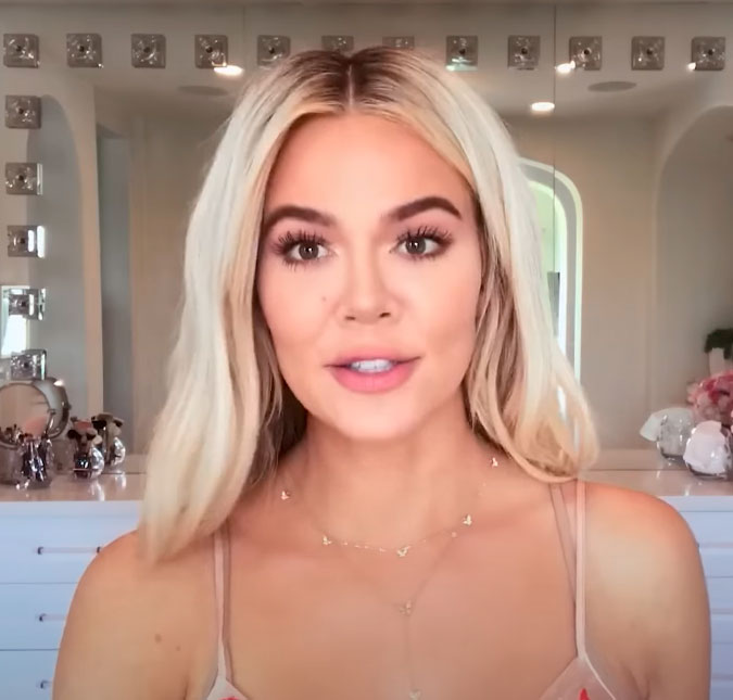 Ao responder fã, Khloé Kardashian não descarta possível <i>affair</i> com mulheres