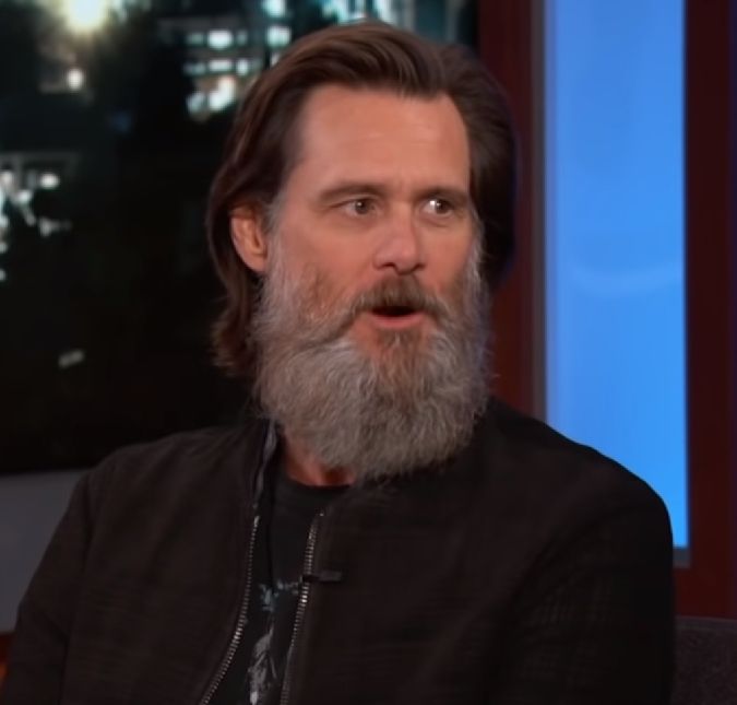 Jim Carrey comemora aniversário ao lado de Adam Sandler, David Spade e outros comediantes de sucesso O ator comemorou seus 62 anos de idade nesta quarta feira, dia 17