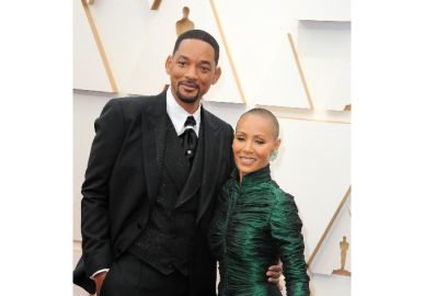 Amigos de Will Smith e Jada Pinkett Smith têm dúvidas sobre reconciliação do casal, diz <I>site</I>