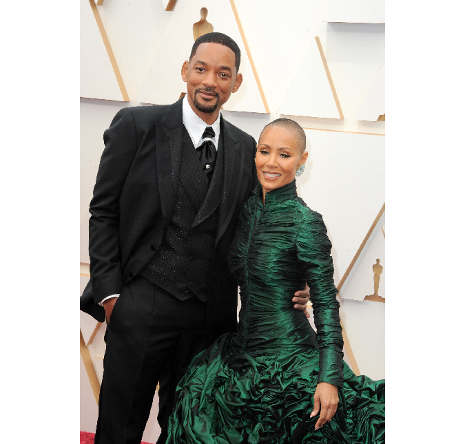 Amigos de Will Smith e Jada Pinkett Smith têm dúvidas sobre reconciliação do casal, diz <I>site</I>