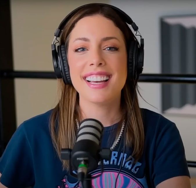 A influenciadora ainda compartilhou um momento descontraído ao lado da mãe