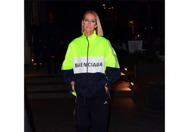 Luta de Céline Dion contra síndrome da pessoa rígida vai virar documentário: <i>Estes últimos anos foram um desafio para mim</i>