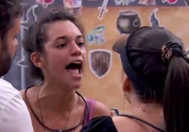 Fogo no parquinho! Alane e Fernanda protagonizam briga no <i>BBB24: - Chora, bonequinha</i>