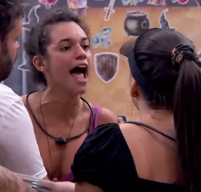 Fogo no parquinho! Alane e Fernanda protagonizam briga no <i>BBB24: - Chora, bonequinha</i>