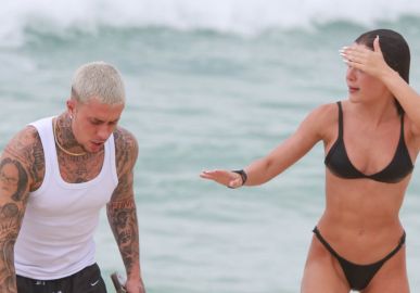 Jade Picon e MC Daniel curtem praia no Rio de Janeiro