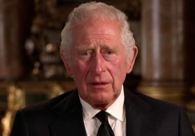 Rei Charles III está com câncer, informa Palácio de Buckingham