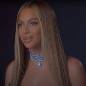 Beyoncé é processada por suposta violação de direitos autorais, diz revista