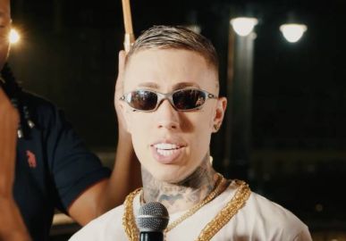 MC Daniel se pronuncia após se tornar alvo de polêmicas durante trio da Anitta: <i>- Insistem em tentar me derrubar</i>