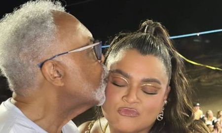 Após cantar com Ivete Sangalo, Preta Gil aparece abraçada a Gilberto Gil em Salvador