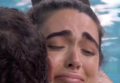 Choro coletivo, <i>brother</i> se queixando de obssessão e Davi pensando em desistir... Saiba como foi a madrugada no <i>BBB24</i>