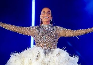 Axé, apagão e muitos <i>looks</i> brilhosos! Confira tudo o que rolou no terceiro dia de Carnaval em Salvador