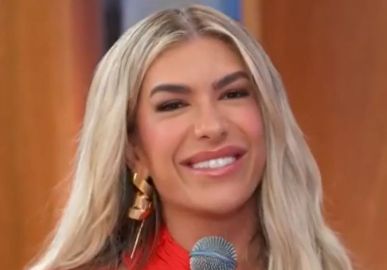 Lore Improta revela que já foi convidada para participar do <i>BBB: - Estava solteira nessa época</i>