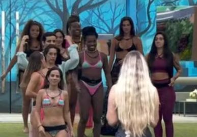 No <i>BBB24, brothers</i> desfilam de biquíni em apoio à Yasmin Brunet