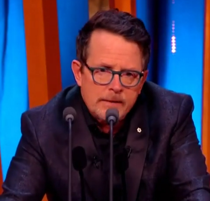 Michael J. Fox emociona público com aparição surpresa no palco do <i>BAFTA 2024</I>