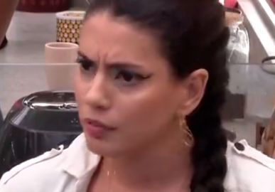 Fernanda protagoniza discussão com Beatriz no <i>BBB24</i> e dispara: <i>- Que papo de maluco!</i>