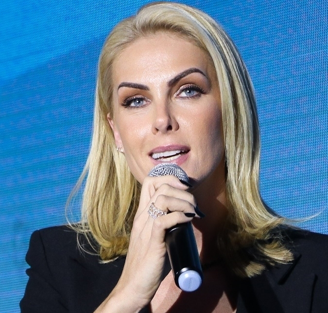 Ana Hickmann diz que está se sentindo <i>diariamente ameaçada</i> por Alexandre Correa