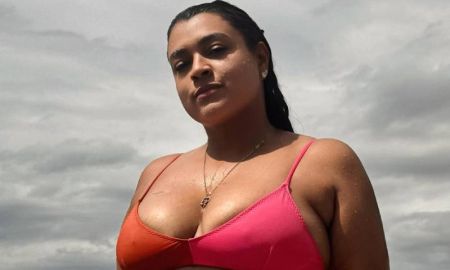 Preta Gil recebe crítica por expor cicatrizes e dispara: <i>É um símbolo da minha luta</i>. Relembre todos os ensinamentos que a cantora já deu durante o tratamento contra o câncer
