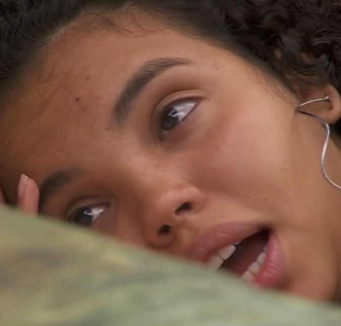 A sister falou sobre o assunto com Fernanda, sua grande aliada no confinamento